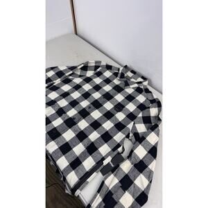 Dnine Reserve Men’s Black And White Plaid Button Up Shirt NWT SIZE M Long Sleeve